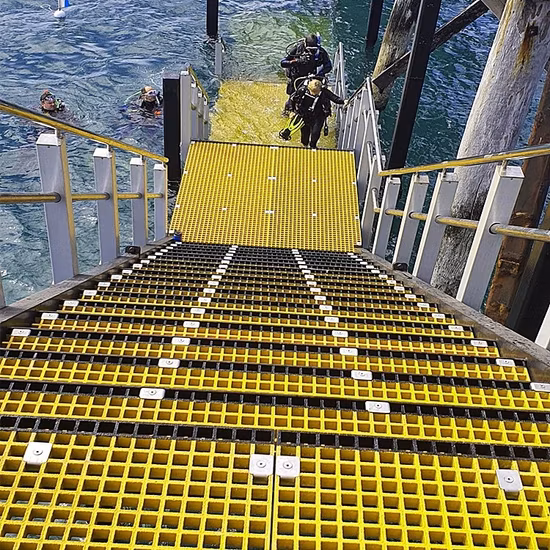 FRP(Fiberglass Reinforced Plastic) 그레이팅 및 기타 FRP 제품 생산